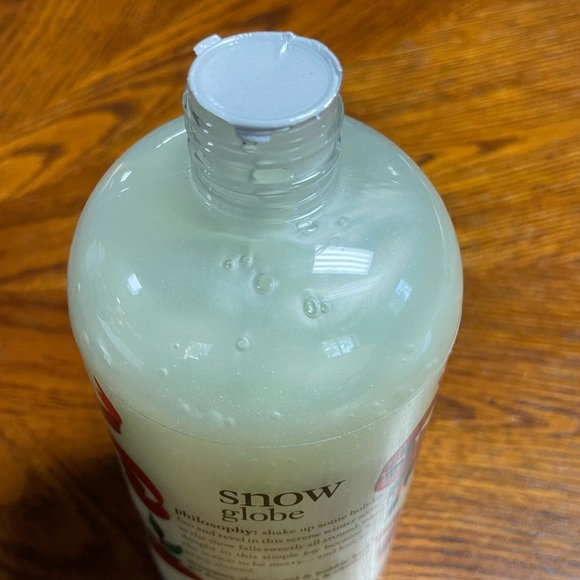 PHILOSOPHY SNOW GLOBE 16oz Shampoo, Shower, & Bath. Factory Sealed. - Picture 4 of 4